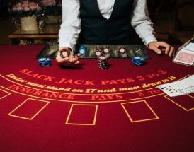 Blackjack side bets: En rangering af side bets - hvor risikable er de?