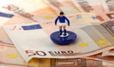 Forstå fodboldens transfermarked